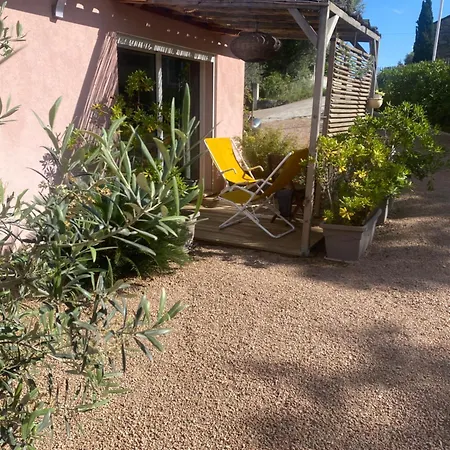 度假居 Muratello 1 *